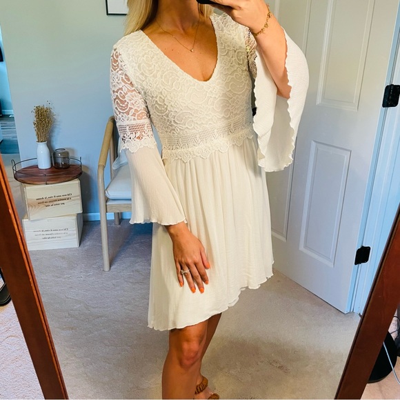 easel Dresses Easel White Boho Lace Long Sleeve Dress Bridal
